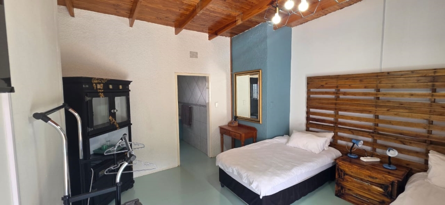 4 Bedroom Property for Sale in Flamwood North West